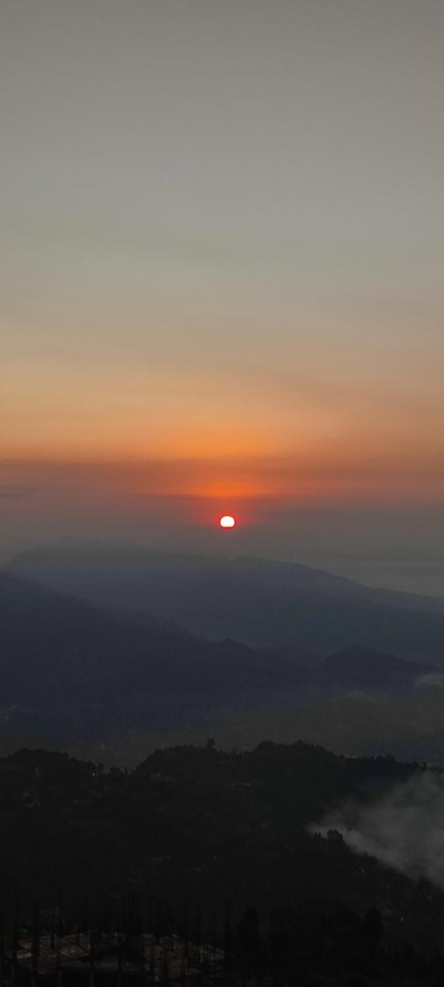 Sarangkot Hotel New Galaxy Покхара Екстер'єр фото